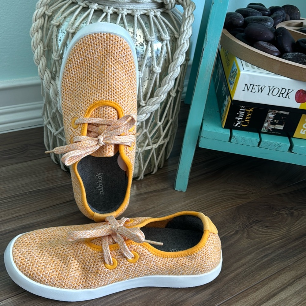 All Birds Sz 9   Yellow  Worn 1 time.